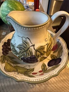 Hand-Painted Fruit Ceramic Pitcher and Basin Set - Cream with Green and Purple
